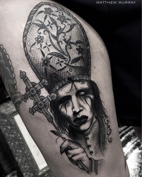 Marilyn Manson Tattoo, Tattoo Art Drawings Sketches, Slipknot Tattoo, Marilyn Manson Art, Satanic Tattoos, Tiki Tattoo, Torso Tattoos, Graffiti Tattoo, Witch Tattoo