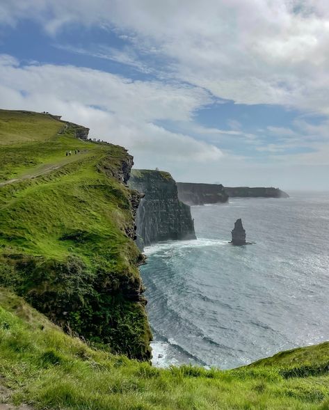 🪨 Some favorites from Cliffs Of Moher Ireland Happy Friday everyone! 🍀🫶🏼 . . . #ireland #travel #cliffsofmoher #traveladdict Ireland Proposal, Meath Ireland, Ireland Cliffs, Cliffs Of Moher Ireland, Semester Abroad, Ireland Vacation, Cliffs Of Moher, Happy Friday Everyone, Dream Places