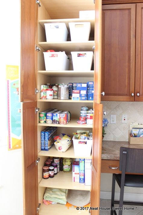 5 Pantry Organization Tips You Need Right Now Shelf Pantry, Pantry Inventory, Simple Rules, Built In Desk, Organization Tips, Utensil Holder, Bottom Shelf, Pantry Organization, Spring Cleaning