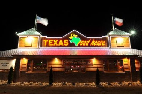 Texas Roadhouse Menu, Nampa Idaho, Texas Roadhouse, Home Bar Designs, Art Studio At Home, Dinner Is Served, Best Beer, Restaurant Review, Bar Design