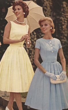 A principio de los 1961 los vestidos de colores pastel con una cintura bien marcada se veían en cada esquina de las ciudades más ‘in’ del mundo. Stile Pin Up, Istoria Modei, Decades Fashion, 1960 Fashion, Mode Retro, Fashion 50s, 1950 Fashion, Vintage Fashion 1950s, Fashion 1950s