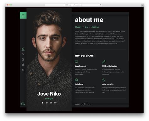 27 Best Resume Website Templates For Online CVs 2022 - Colorlib Online Resume Website, Cv Website, Resume Website, Cv Original, Cv Inspiration, Webpage Template, 잡지 레이아웃, Portfolio Website Template, Desain Ui