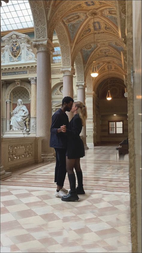 Wien, couple, love, Vienna, Justizpalast Vienna Couple Photos, Vienna Austria Outfits, Vienna Summer, European Outfits, Vacation 2023, Vienna Travel, Elegant Couple, Summer Romance, Insta Inspo