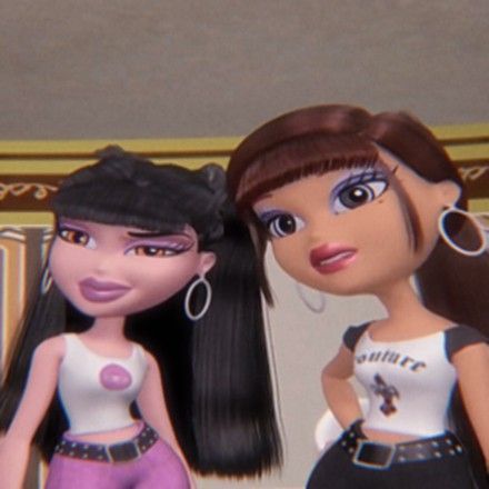 Jade And Yasmin Bratz, Bratz Icon, Yasmin Bratz, Jade Bratz, Heart Icon, Vintage Cartoon, Mood Pics, The Cure, Jade