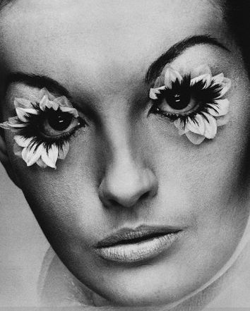 60s Eye Makeup, 1960s Makeup, 60s Makeup, Makeup Materials, Flower Makeup, Diy Kostüm, Make Up Looks, Editorial Makeup, Her Eyes