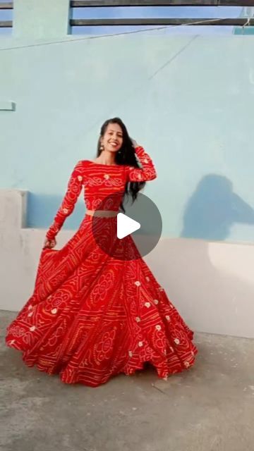 Saree Reuse Ideas Sari Dress, Saree To Dress Convert, Old Saree To New Dress, Dresses From Old Sarees, Old Sarees Convert Into Dress, Draping Fashion, Trending Songs, Trending Videos, Blouse Designs