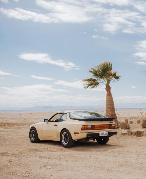 Porsche 924, Porsche 944, Cars And Coffee, Classy Cars, Pretty Cars, Dream Garage, Car Posters, Car Photography, Retro Cars