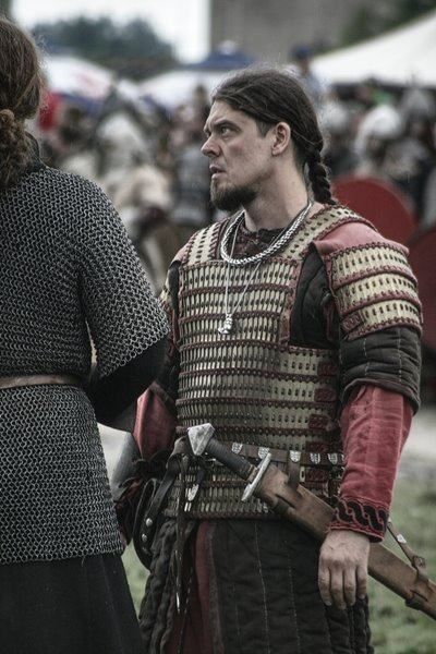 Lamellar Armor, Viking Saga, Scandinavian History, Mens Hairstyle, Ancient Warfare, Historical Armor, Historical Reenactment, Norse Vikings, Medieval Armor