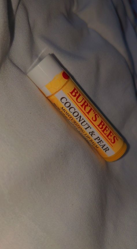 Aesthetic Chapstick, Pear Aesthetic, Cocnut Milk, Burts Bees Chapstick, Burts Bees Lip Balm, Best Lip Balm, Aesthetic Life, 2023 Christmas, Burt's Bees