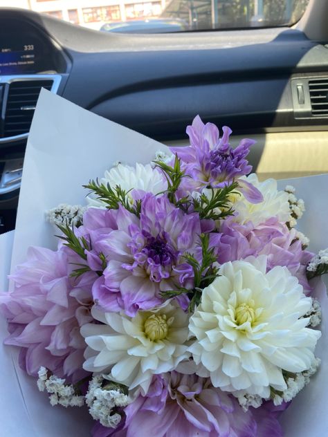 Purple Flowers Bouquet, Mom Flowers, Pike Place Market Seattle, Flower Boquet, Purple And White Flowers, Boquette Flowers, Flower Gift Ideas, Pike Place Market, Flowers Bouquet Gift