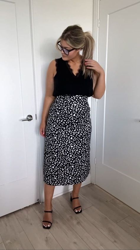 Office Outfits Women Curvy, Summer Professional Outfit, Crop Top Ideas, Curvy Work Outfit, Spring Office Outfits, Summer Work Outfits Office, Summer Office Outfits, Career Women, Midsize Fashion