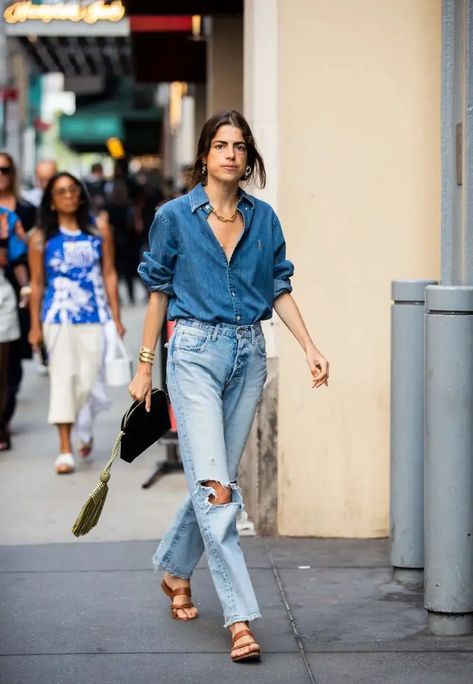 2024 Spring Jeans Outfit Guide: Casual to Classy Denim Looks Denim Shirt Dress Outfit, Spring Jeans Outfit, Outfit Estate, Denim Shirt Outfit, Jeans Outfit Spring, Denim Looks, Spring Jeans, Wide Legged Jeans, Denim Street Style