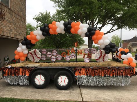 Baseball Parade Float Little League Football Cheer Parade Float, Cute Parade Float Ideas, Parade Floats With Balloons, Homecoming Parade Floats Volleyball, Sport Float Ideas For Parade, Baseball Themed Parade Floats, Sports Floats For Parade, Homecoming Parade Float Ideas Cheer, Wrestling Parade Float Ideas