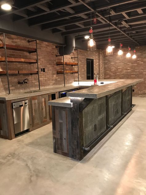 Industrial Basement Bar, Industrial Basement, Basement Bar Design, Rustic Basement, Basement Bar Designs, Rustic Industrial Decor, Sleepover Things, Basement Ceiling, Basement Makeover