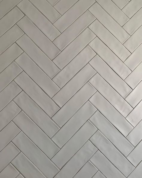 TileCloud on Instagram: “Texture, texture, texture. Herringbone is the perfect way to bring texture into your bathroom. Who is planning on using it?…” Tiles Herringbone, White Subway Tile Herringbone, Harringbone Tile, White Herringbone Wall, Topps Tiles Herringbone, Bedrosians Cloe Tile Herringbone, Basalt Herringbone Tile, Ivy Hill Tile White Carrara Herringbone, Subway Tile Herringbone