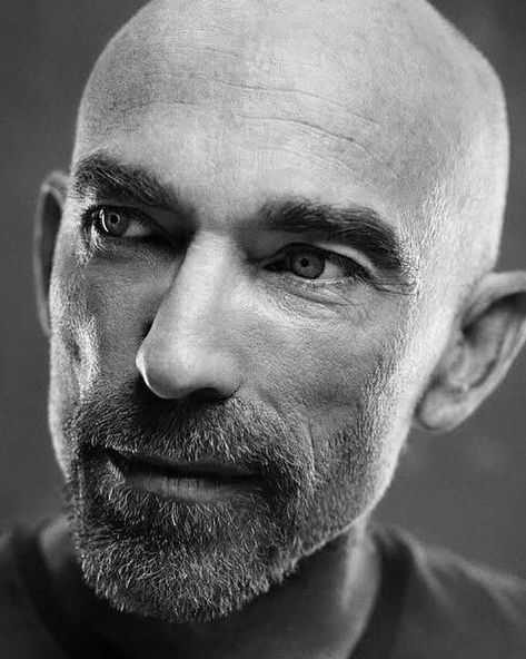 Jackie Earle Haley Jackie Earle Haley, Men Portraits, Lee Jeffries, Male Portrait, Zbrush, Amazing Photography, Fantasy Art, Human, Photography