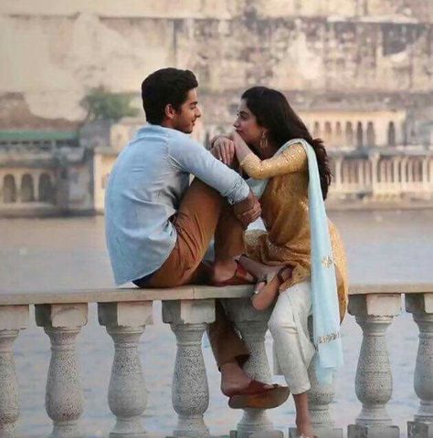 Old School Romance, Indian Couple Aesthetic, School Romance, Romance Couple, Desi Vibes, Aesthetic Old, Pre Wedding Photoshoot Outfit, Indian Couple, Desi Love