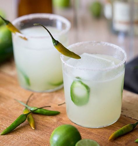 Cocktails Instagram Feed | feedfeed Chili Margarita, Spicy Margaritas, Popular Healthy Recipes, Spicy Drinks, Thai Chili, Preppy Kitchen, Spicy Margarita, Margarita Recipes, Fresh Lime Juice