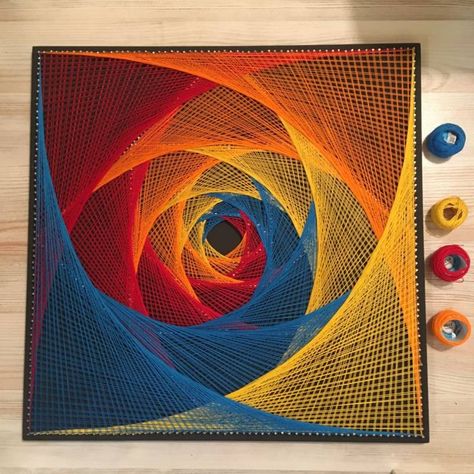 Thread Art Diy, String Art Patterns Free, String Art Tutorials, String Wall Art, String Art Patterns, String Art Diy, Thread Art, Dot Art Painting, Illusion Art