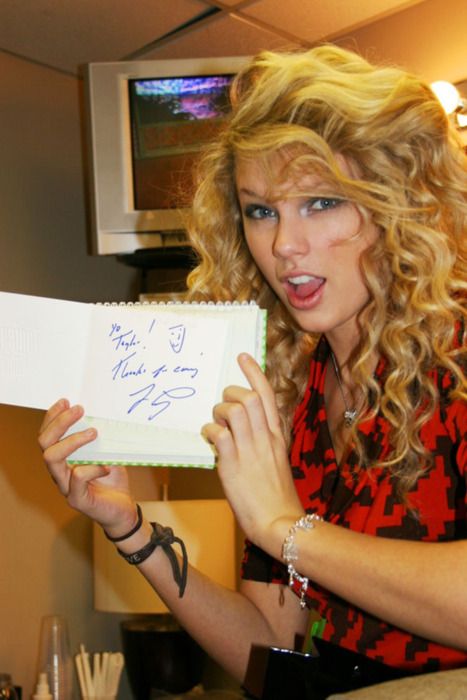 Rare Icons, Taylor Swift Pics, Rare Taylor Swift, Taylor Swift Debut, About Taylor Swift, Taylor Swift, Swift