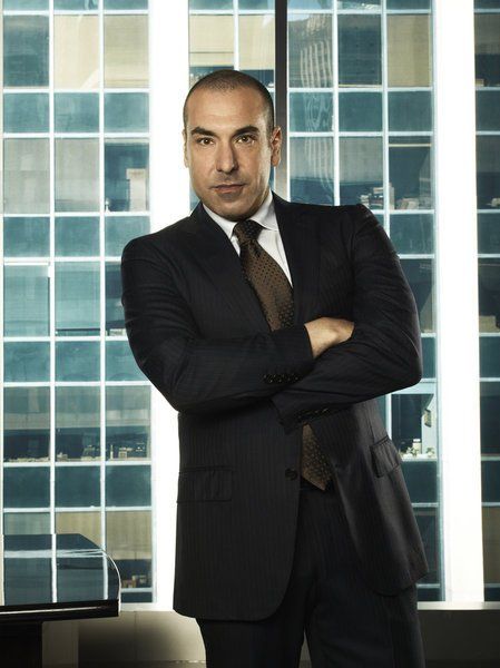 Suits Season 1, Louis Litt, Rick Hoffman, Mike Ross, Suits Tv Series, Patrick J Adams, Jessica Pearson, Sarah Rafferty, Gina Torres