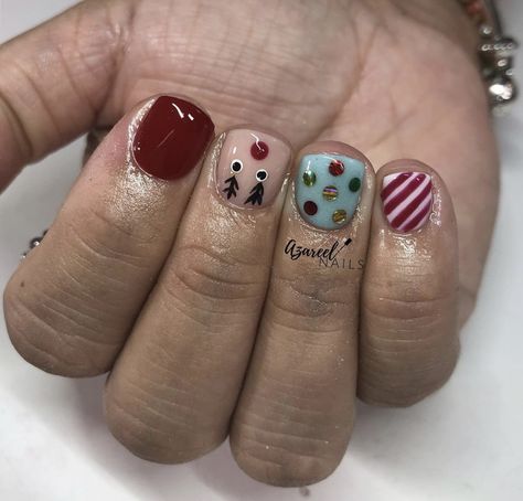 Nails Navidad, Disney Princess Christmas, Reindeer Nails, Nails 23, Nails Xmas, Festive Nails, Princess Christmas, Pedicure Ideas, Perfect Ten