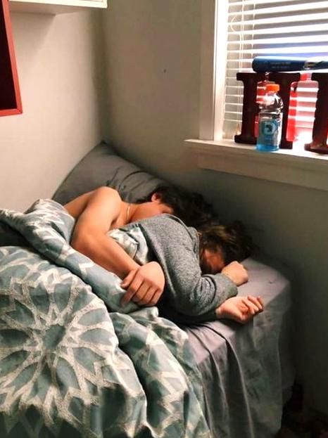 Couples Goals Quotes, Couple Goals Teenagers, Foto Tips, Goals Pictures, Couple Relationship, Boyfriend Goals, Cute Couples Photos, Relationship Goals Pictures, The Perfect Guy