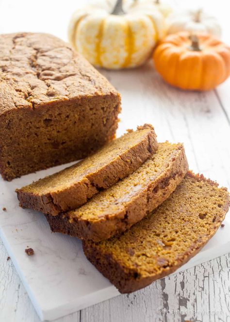 Brown Butter Pumpkin Bread | The Noshery Pumpkin Bread Muffins, Puerto Rican Christmas, Nut Dessert, Savory Bread Recipe, Ginger Nut, Pumpkin Bread Recipe, Pumpkin Flavor, Fun Easy Recipes, Pumpkin Bread