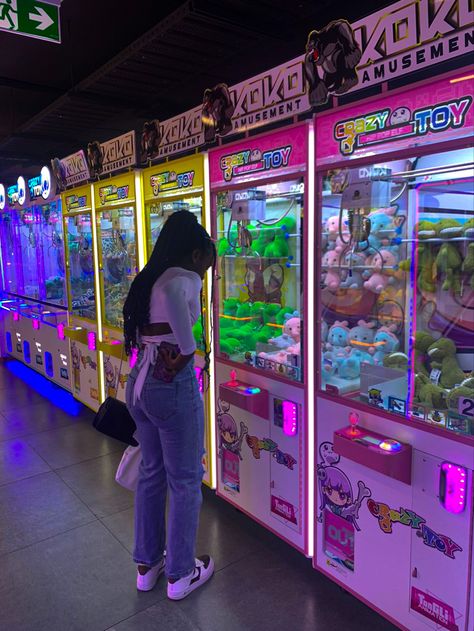 Round 1 Arcade Aesthetic, Arcade Prize Counter Aesthetic, Arcade Pics, Round 1 Arcade, Aesthetic Arcade, Round One Arcade, Main Event Arcade, Earth Arcade, Arcade Birthday