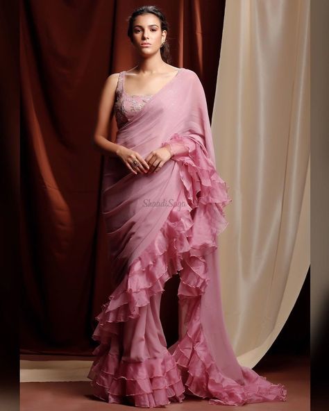 Trendy ruffled saree perfect for your wedding functions.   #ruffledsaree #sareeinspiration #sareeinspo #weddingsaree #shaadisaga #shaadisagafashion Ruffled Saree, Saree Gowns, Indian Sari Dress, Beautiful Sarees, Ruffle Saree, Saree Gown, Boho Dresses Long, Saree Designs Party Wear, Elegant Attire