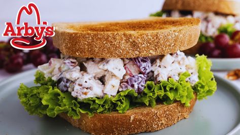 Arby's Pecan Chicken Salad Sandwich Copycat Recipe Arby’s Chicken Salad Copycat, Arby's Chicken Salad Recipe, Arbys Chicken Salad, Cornbread Muffins Recipe, Bacon Chili, Apple Bread Recipe, Pecan Chicken Salads, Pecan Chicken, Avocado Toast Recipe