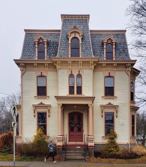 House Flippers, New Victorian, Mansard Roof, Castle House, House Illustration, Victorian Houses, Beautiful House, House Renovation, Architecture Exterior