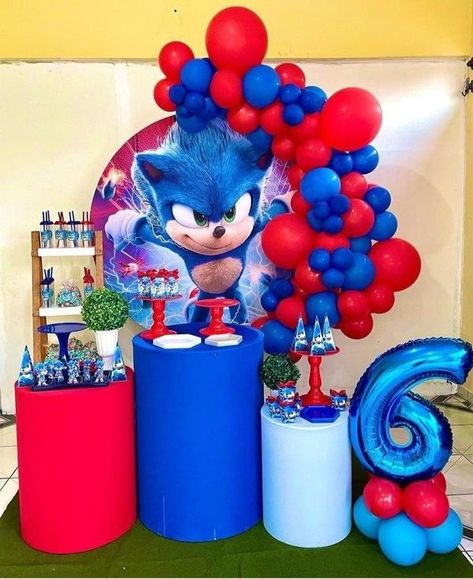 Hedgehog Birthday Party Ideas, Sonic The Hedgehog Birthday Party, Sonic Cake, Sonic Dash, Sonic Birthday Parties, Hedgehog Birthday, Sonic Party, Boy Birthday Party Themes, Sonic Birthday