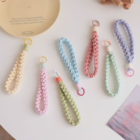 Material: Cotton Rope, Alloy Size: 20*3cm (7.87*1.18in) Item: Lanyard Package includes: 1 pc Lanyard Style: Bohemian Please note: 1.The effect in the picture is for reference only, the actual size is subject to the data. 2.Please allow a deviation of 1 to 3 mm (0.12 in) in size due to manual measurement, thanks. 3.Affected by light or equipment, the actual color may be slightly different from the picture. Crochet Phone Wrist Strap, Flower Keychain Crochet, Macrame Camera Strap, Boho Phone Case, Phone Wrist Strap, Macrame Wristlet, Lanyard Bracelet, Rope Keychain, Flower Keychain