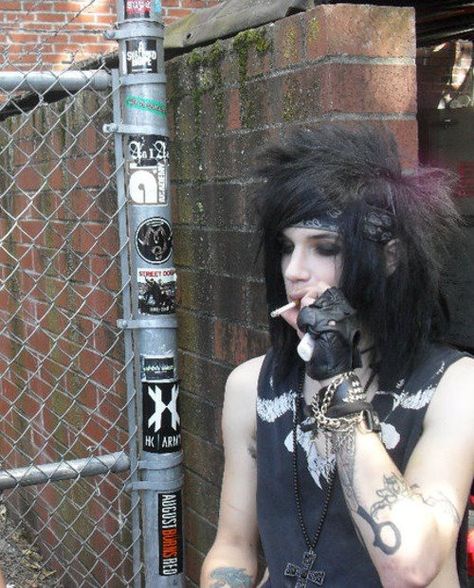 Emo Scene Boy, Emo Friends, Emo Boy Hair, Andy Biersak, Hair Metal Bands, Andy Sixx, Goth Guys, I Am Human, Andy Black