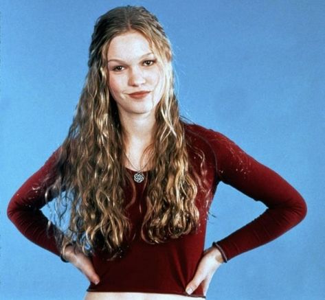 Hair Movie, Julia Stiles, 10 Things I Hate About You, The Embrace, Moda Vintage, Mode Inspo, Grunge Hair, Press Photo, Film Serie