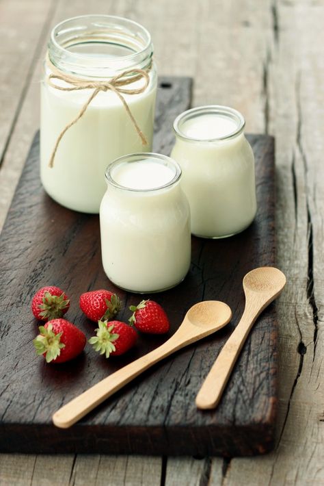 Diy Yogurt, Homemade Yogurt Recipes, Resep Smoothie, Homemade Yogurt, Yogurt Recipes, Side Recipes, Kefir, Easy Homemade, Recipe Using