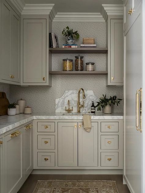 No Upper Cabinets Kitchen, Cabinets With Brass Hardware, No Upper Cabinets, Gray Shaker Cabinets, Brooke Wagner Design, Brooke Wagner, Kitchen Butlers Pantry, Pantry Inspiration, Marble Backsplash