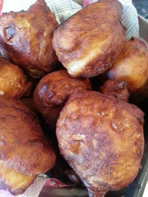 Fat Cakes Recipe, South Africa Food, Food From Different Countries, Fried Chips, Africa Food, African Cooking, Southern Recipes Soul Food, South African Recipes, Southern Cooking