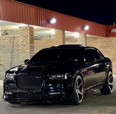 Chrysler 300 Srt, Chrysler 300 Hemi, Chrysler 300 Custom, Jeep Srt8, Chrysler 300 Srt8, Hellcat Srt, Chrysler 300s, Black Cadillac, Dream Cars Audi