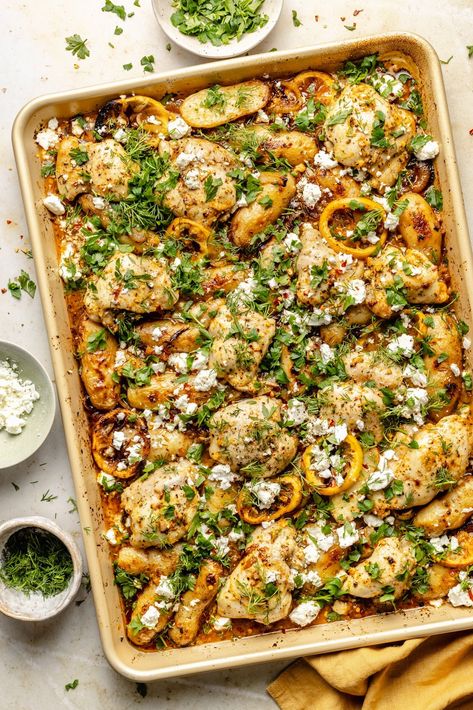 Easy Lemon Garlic Chicken, Garlic Chicken And Potatoes, Lemon Garlic Chicken Recipe, Chicken And Feta, Garlic Chicken Recipe, Arugula Recipes, Mediterranean Meals, Feta Chicken, Chicken And Potatoes