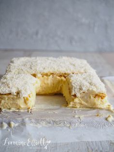 Dessert Recipes Christmas, Slice Dessert, Vanilla Slice Recipe, Vanilla Slice, Custard Slice, Slice Recipe, Dessert Aux Fruits, Recipe Dessert, Recipes Christmas