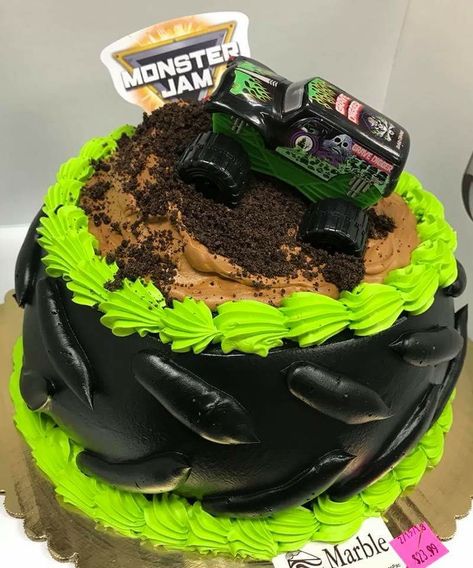 Monster Jam Cake, Monster Jam, Boy Birthday Cake, Cakes For Boys, Round Cakes, Monster Truck, Bday Party, Birthday Cakes, Boy Birthday