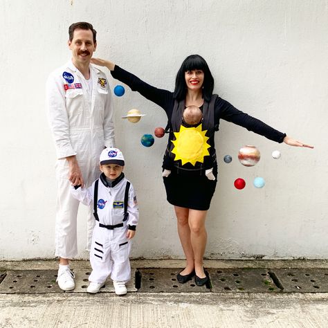 Space Themed Family Halloween Costume Astronaut Family Halloween Costume, Solar System Costume, Space Theme Costume, Space Party Costumes, Matching Family Costumes, Maternity Costume, Astronaut Halloween Costume, Outer Space Costume, Astronaut Halloween