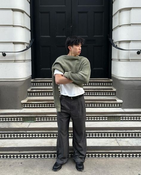 Effortless fits 💫 Malevolent Kitchen, Bf Fits, Outfitinspo Style, Wardrobe Revamp, Pinterest Wardrobe, Streetwear Outfit Ideas, Men Street Fashion, Dressing Ideas, Men's Streetwear