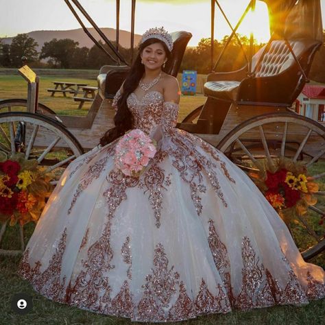 Neutral Quinceanera Dress, Pink Charro Quince Dress, Rose Gold Charro Quinceanera Dresses, Rose Gold And White Quinceanera Dresses, White And Rose Gold Quinceanera Dresses, Pink Charro Quinceanera Theme, Fall Quinceanera Dresses, Rose Gold Xv Dresses, Vintage Quinceanera Ideas