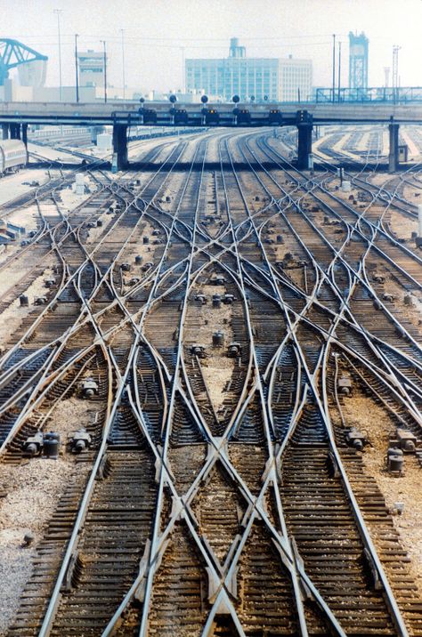 Railroads, 18th Street, 1983 (Chicago Pin of the Day, 2/21/2016). Railroad Images, Model Railway Track Plans, Railroad Pictures, Rail Transport, Train Wreck, Railroad Photography, Train Art, Railroad Photos, Old Trains