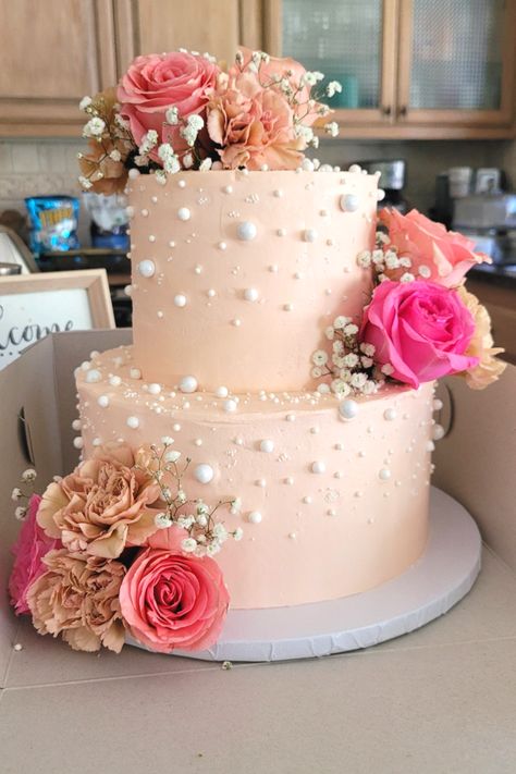 Cakes With Pearls Birthday, Wedding And Birthday Cake Together, 4 Kg Cake Design, 25th Wedding Anniversary Cake Design, Pink Cake With Pearls, 25 Wedding Anniversary Cakes, 25 Th Anniversary Cake, Cake For Engagement Party, Engagement Cakes Ideas