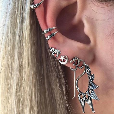 Trendy Antique Silver Earring Set Punk Elephant Star Moon Ear Clip Gift for Women Girl Studs Piercing, Elephant Earrings Studs, Daith Earring, Tragus Daith, Antique Silver Earrings, Small Drop Earrings, Punk Earrings, Punk Art, Silver Top