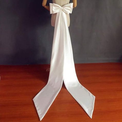 Wedding Dress Bow, Wedding Knot, Detachable Wedding Dress, Ivory Bride, Dress With Ribbon, Bow Wedding, Bow Wedding Dress, Dress Bow, Knot Dress